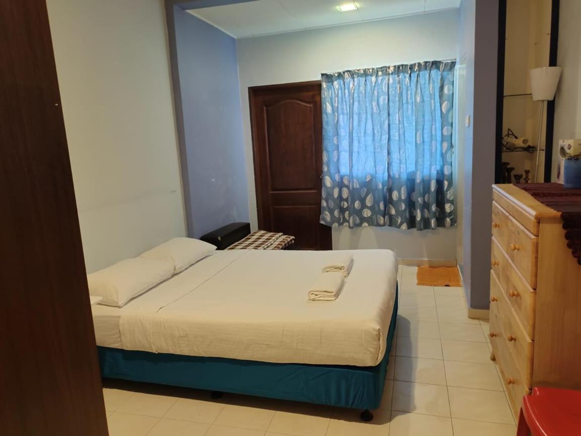 Bukit Indah Homestay Bentong Exterior photo